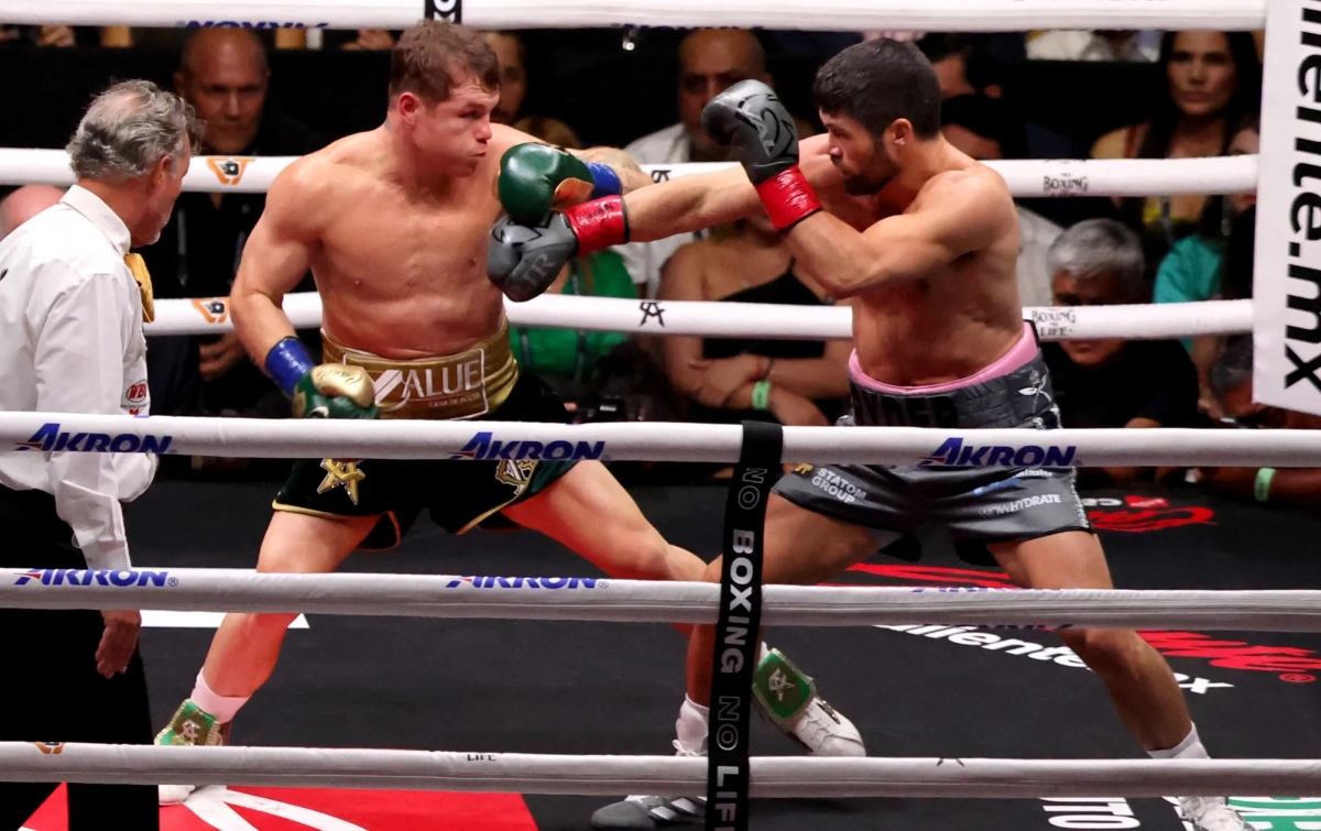 Canelo Alvarez takes the win but cannot knock out John Ryder on his return to Mexican soil