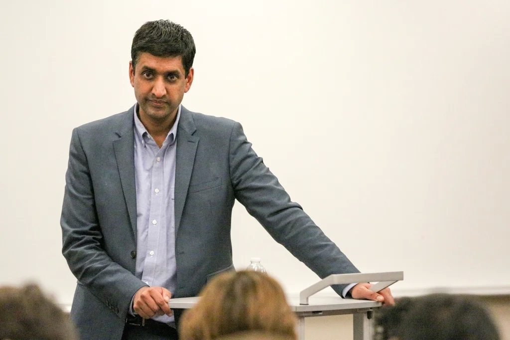 who is Ro Khanna