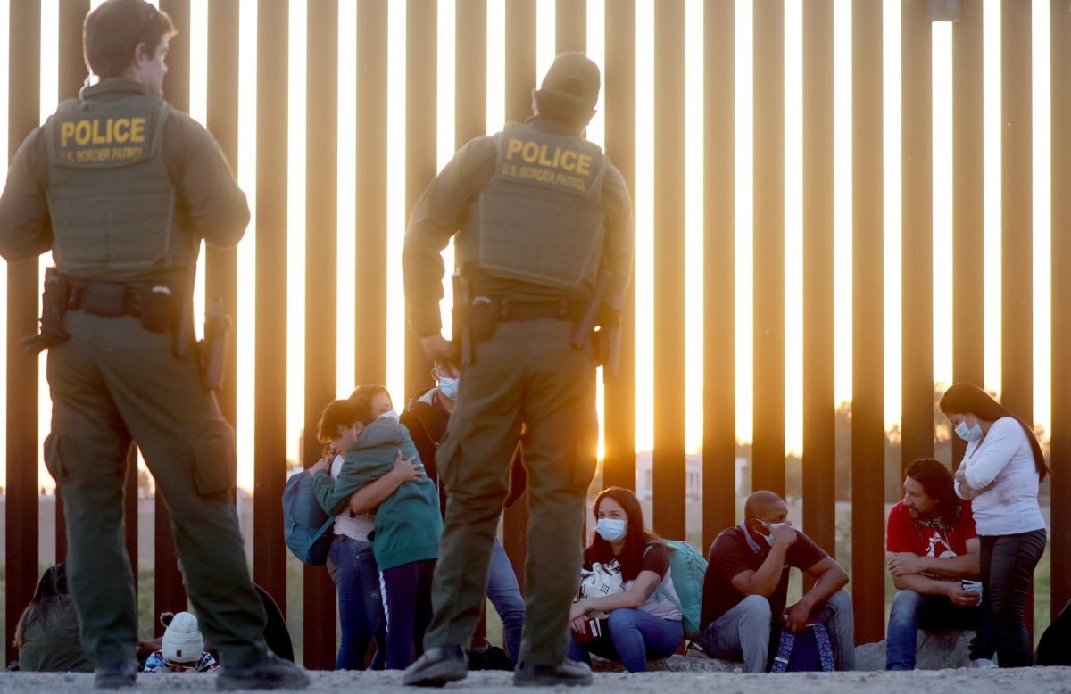Activists warn of an increase in deaths of migrants with the militarization of the US border