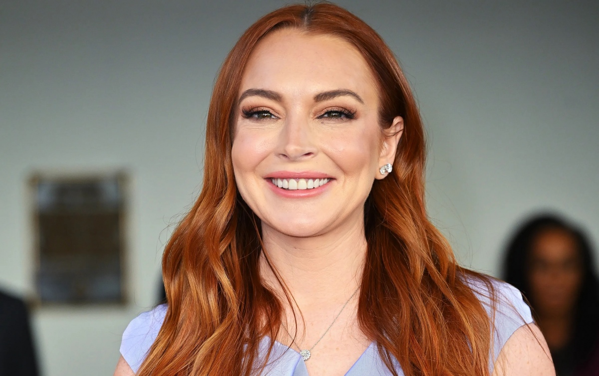 They sell for USD 8000000 Malibu mansion that Lindsay Lohan inhabited in the movie Canyon