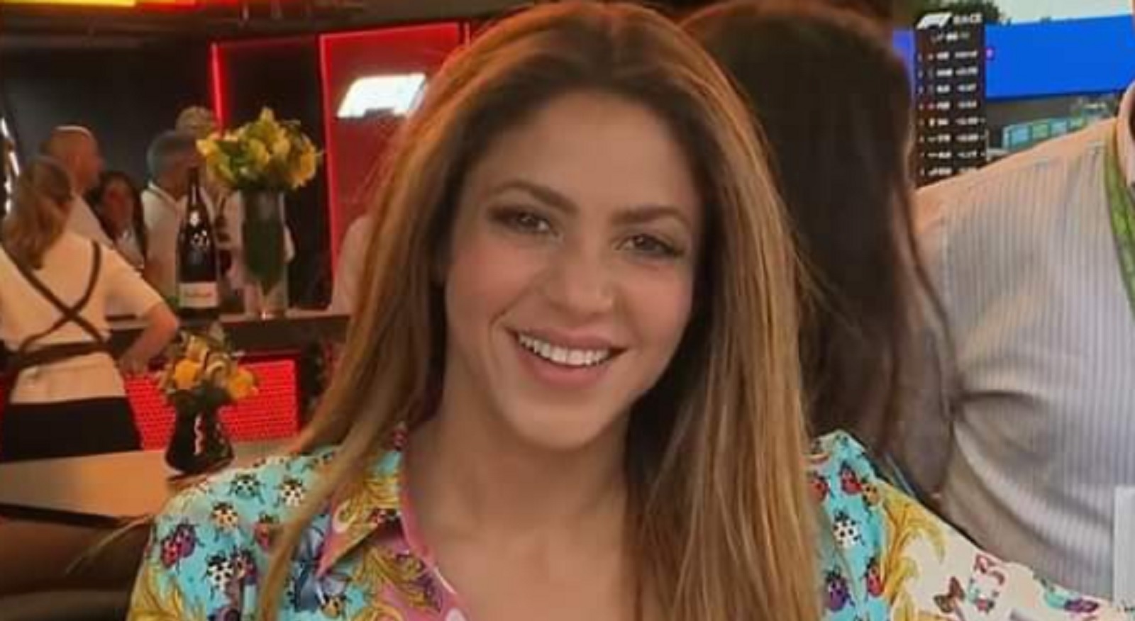 Shakira receives strong criticism for dressing like a young girl and going out with younger friends