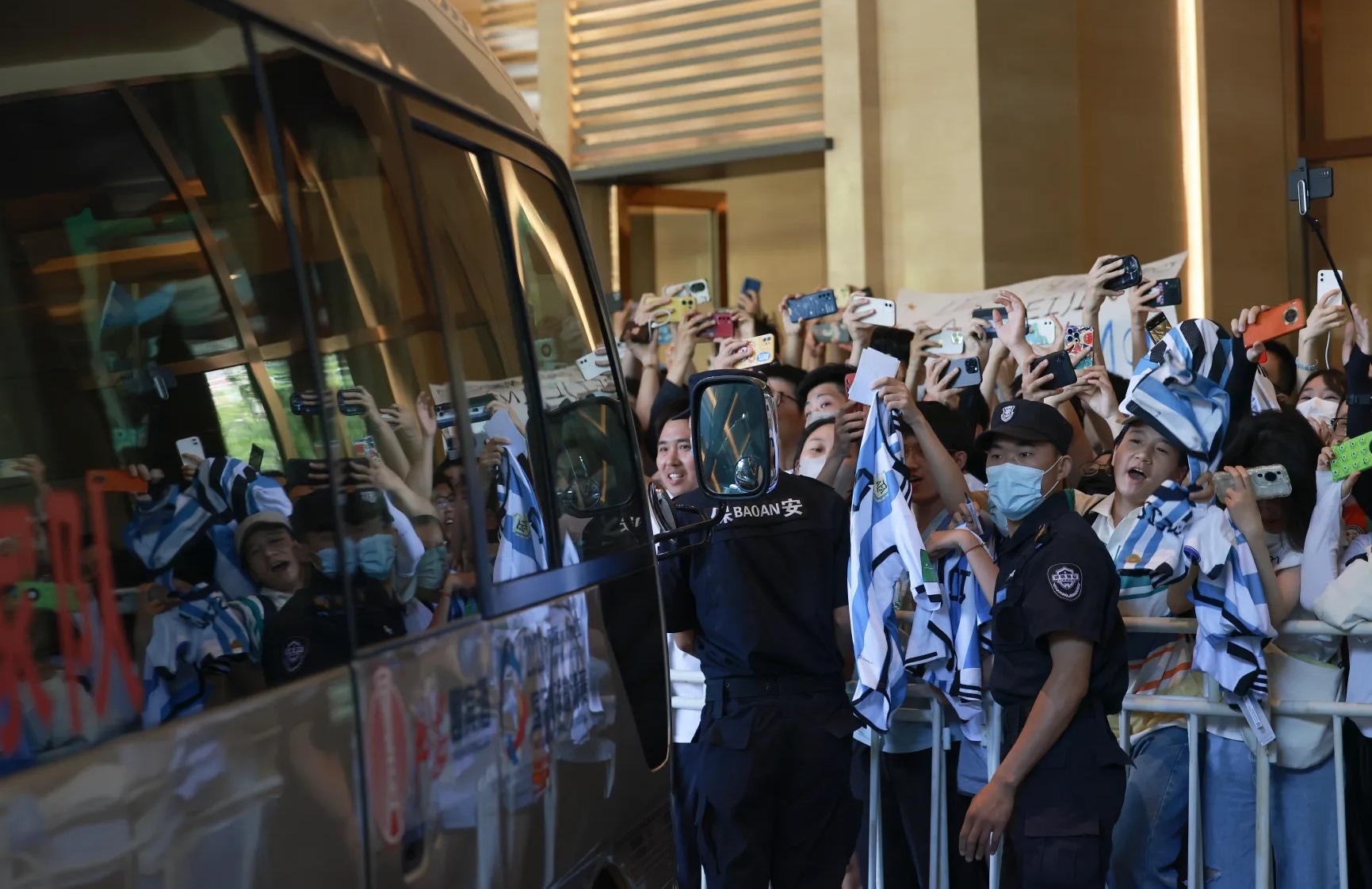 Messi was detained by the migration from Beijing after the absence of a visa believing that Taiwan was part of China