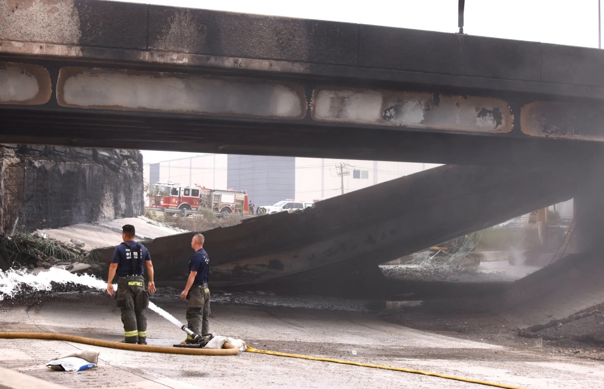 They warn that the collapse of the I 95 freeway will have significant impacts in the Philadelphia region