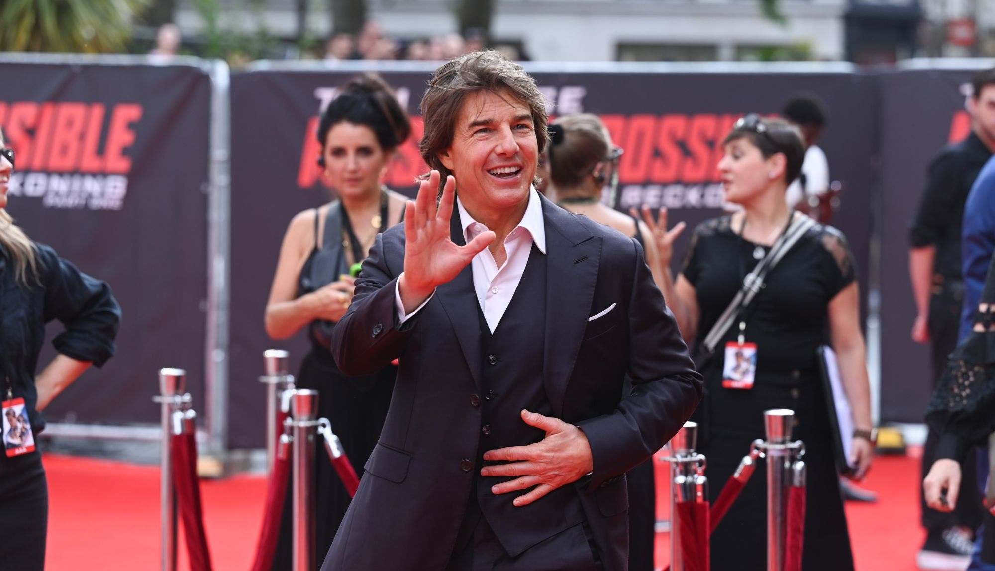 Jessi Rodriguez captivated Tom Cruise with a dance and even received a hug from the actor