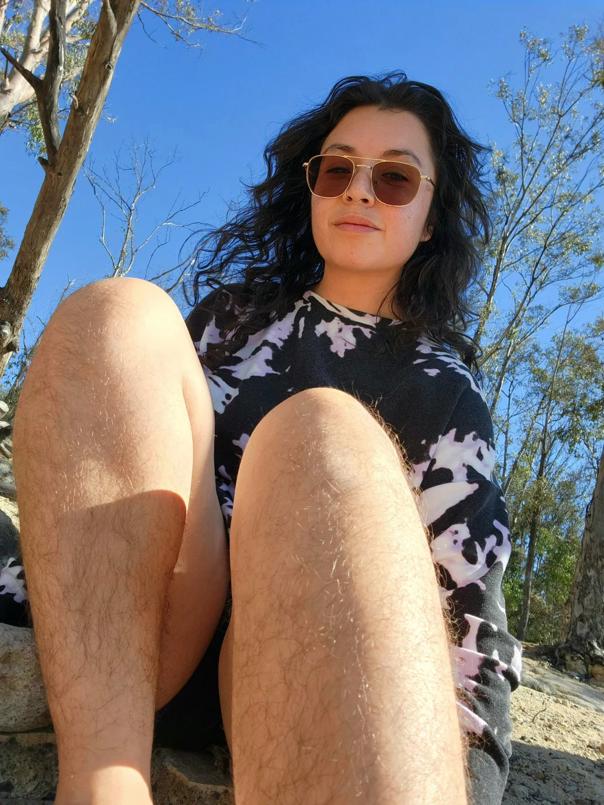 Aria Loca boldly challenges societal norms by embracing her natural body hair