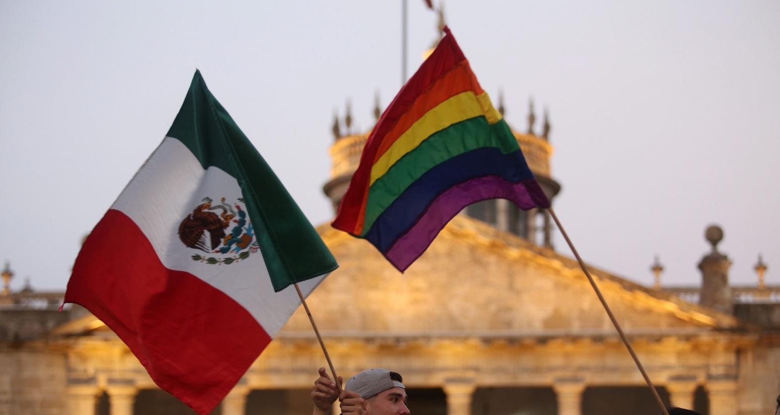 Mexican state of Guerrero approves same sex marriage