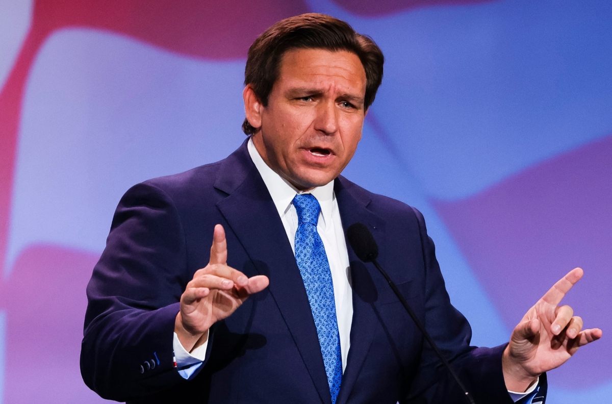 DeSantis proposes to ban diversity equity and inclusion initiatives at Florida universities