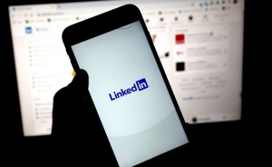 LinkedIn announced the cut of 716 jobs and the closure of its application in mainland China