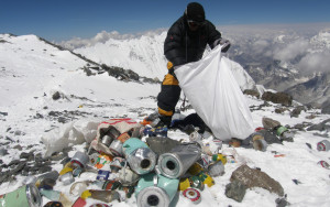 34 tons of garbage out from Mount Everest, Nepal Army and Sherpa launched cleanliness drive