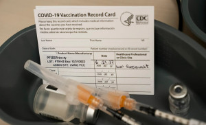 Chicago Pharmacist Sentenced for Stealing and Selling COVID Vaccination Cards