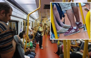 They catch a patient with monkeypox traveling by subway in Spain and they rebuke him