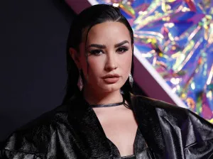 Demi Lovato Announces Her Christmas TV Show “A Very Demi Holiday Special”
