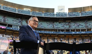The Dodgers pay tribute to the legendary Jaime Jarrin after 64 years as one of the voices of the team