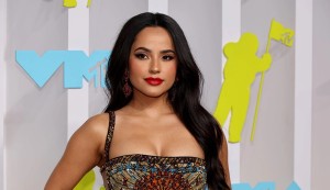 This is how radiant Becky G looks when she opts for a natural look and without a drop of makeup