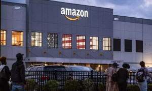 Amazon will reduce the salary of its corporate employees in the US by up to 50 percent