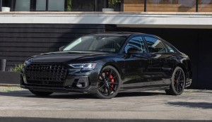 Audi S8: elegant design that hides sportiness and power